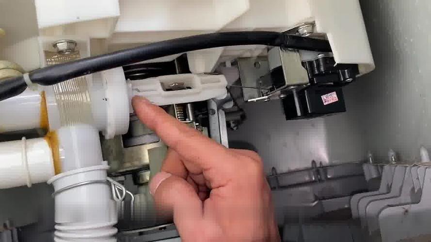 为什么你的消毒柜显示E2故障代码?
